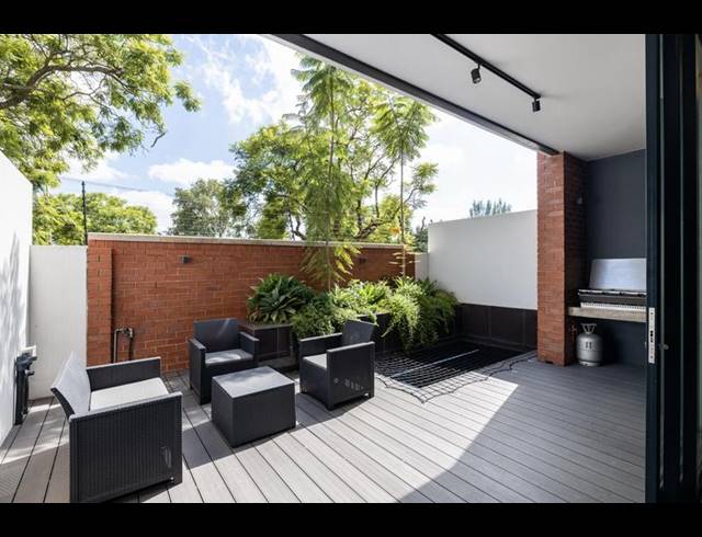 3 BEDROOM APARTMENT FOR SALE IN BROOKLYN